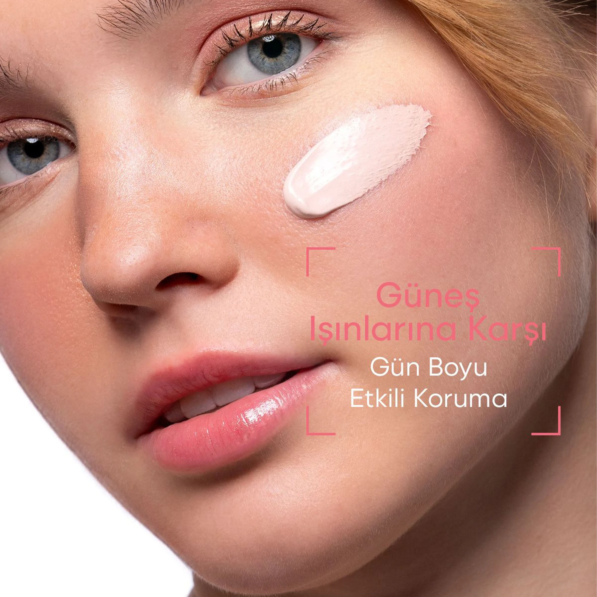 Ton Eşitleyici, Aydınlatıcı SPF 50+ Renkli Güneş Kremi Glutatyon, Hyaluronik Asit Etkili 50 ML 3